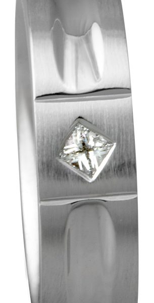 5530 6.5mm 0.15 ct